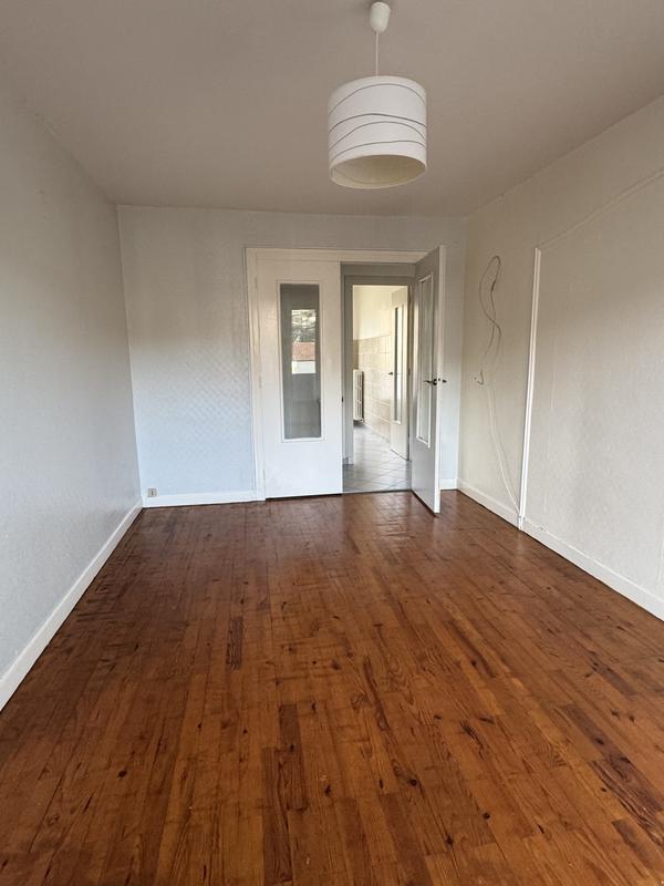Appartement - 63 m² - 4 pièces
