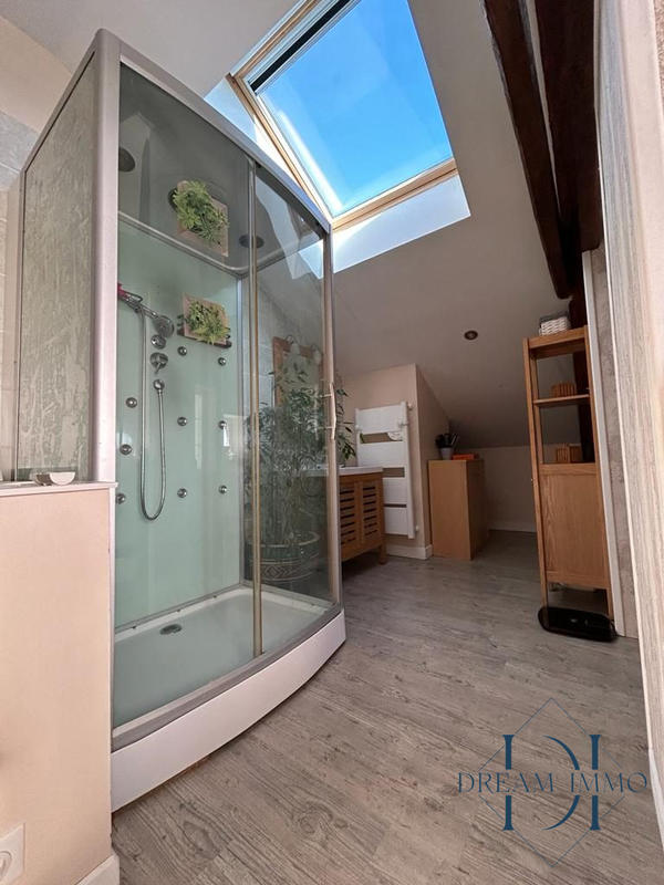 Maison - 135 m² - 6 pièces