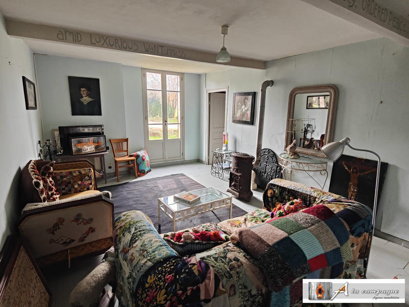 Maison - 143 m² - 7 pièces