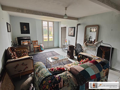 Maison - 143 m² - 7 pièces