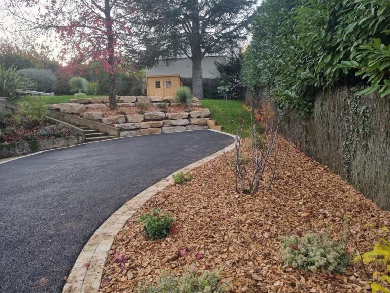 Maison - 185 m² - 8 pièces