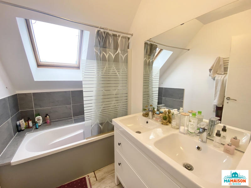 Maison contemporaine - 165 m² - 6 pièces