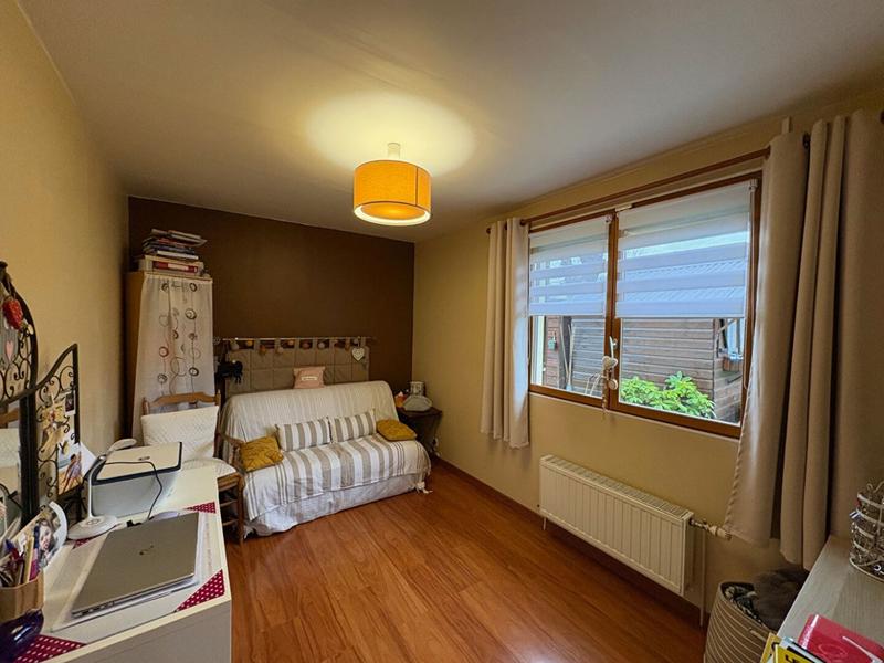 Maison - 98 m² - 5 pièces