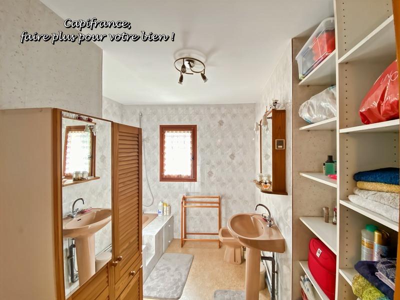 Maison - 151 m² - 5 pièces