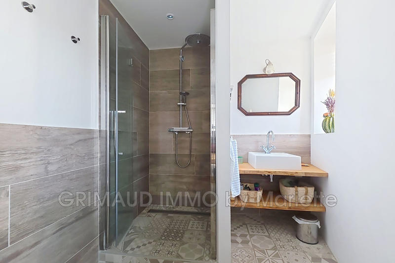 Maison - 165 m² - 6 pièces