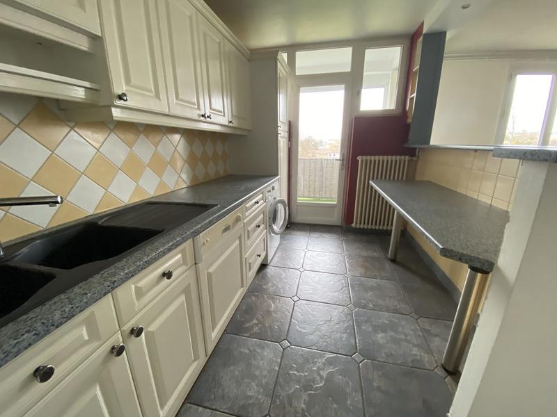 Appartement - 70 m² - 3 pièces