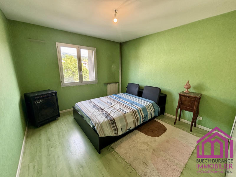 Appartement - 89 m² - 3 pièces