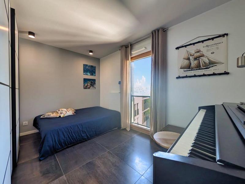 Appartement - 80 m² - 3 pièces