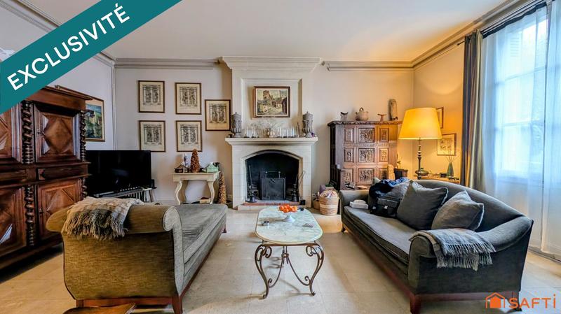 Hôtel particulier - 310 m² - 8 pièces