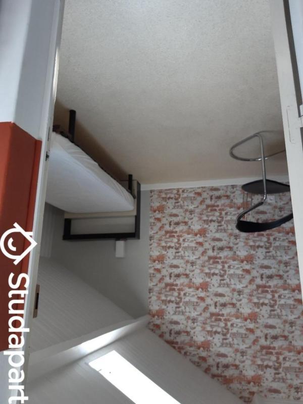 Chambre - 15 m² - 1 pièce