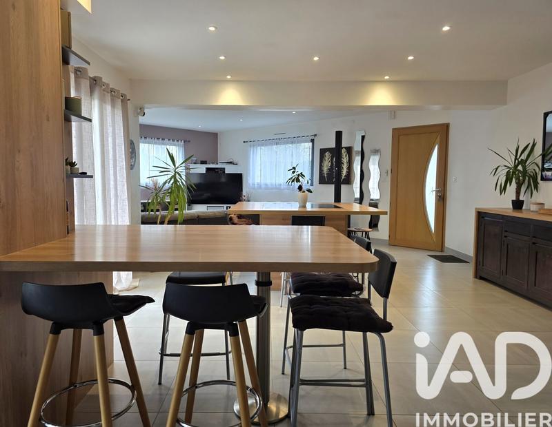 Maison - 138 m² - 6 pièces