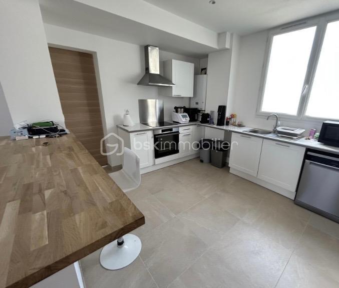 Maison - 139 m² - 6 pièces