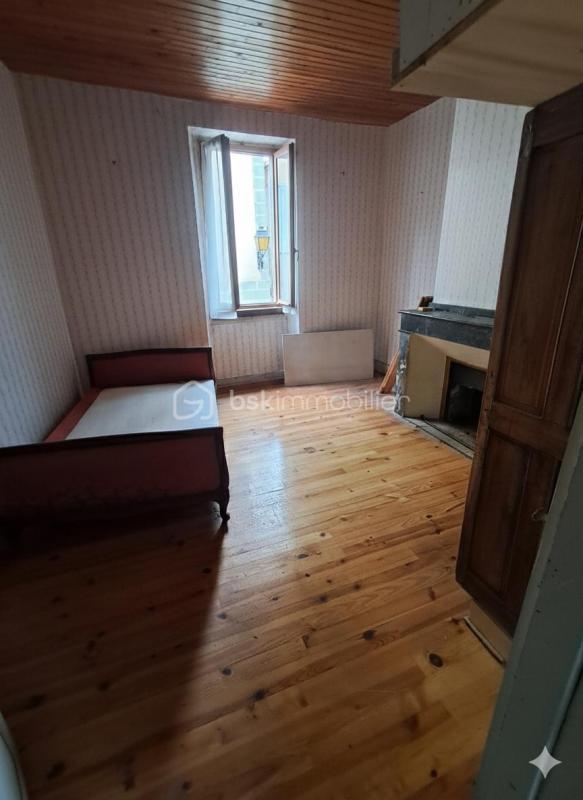 Maison de village - 142 m² - 6 pièces