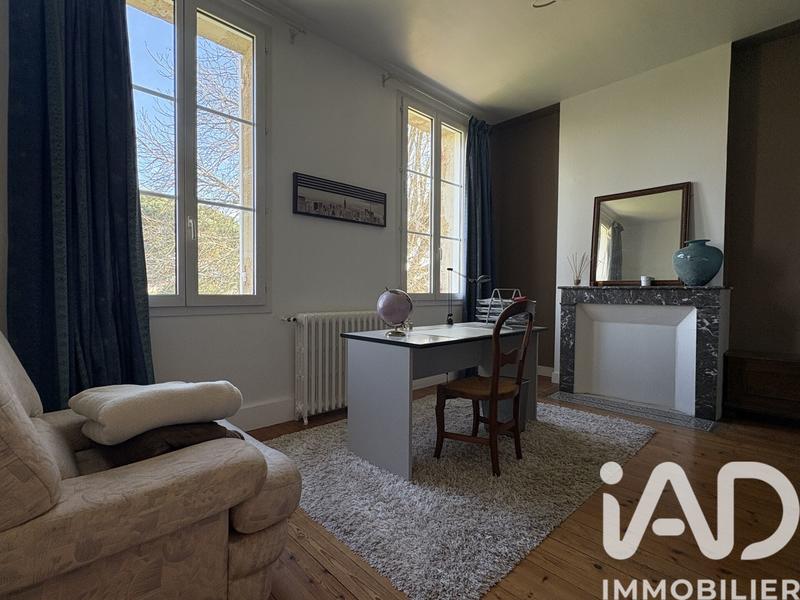 Maison - 228 m² - 11 pièces