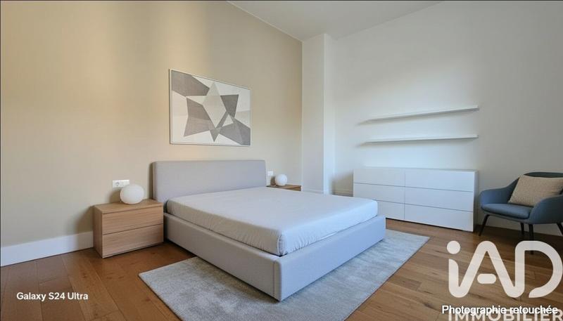 Maison - 199 m² - 8 pièces