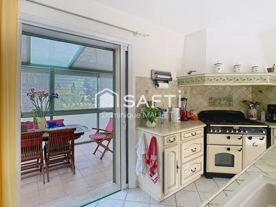 Villa - 155 m² - 5 pièces