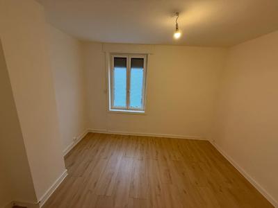 Maison - 70 m² - 5 pièces