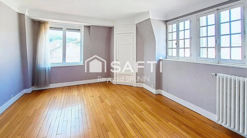 Appartement - 278 m² - 8 pièces