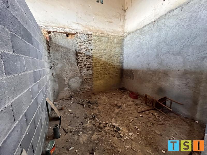 Maison ancienne - 180 m² - 5 pièces