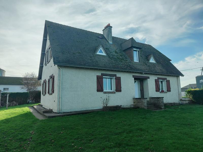 Maison - 187 m² - 8 pièces