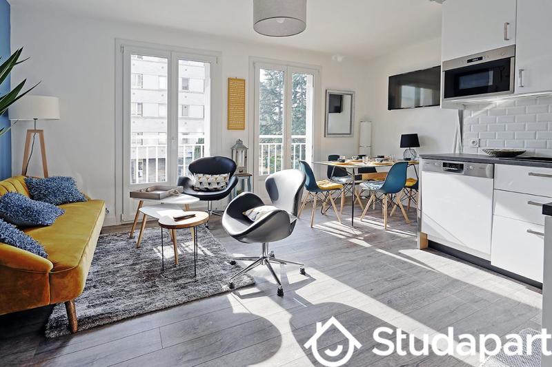 Chambre - 10 m² - 1 pièce