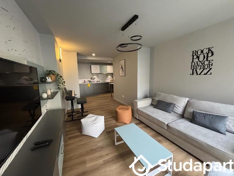 Chambre - 12 m² - 1 pièce