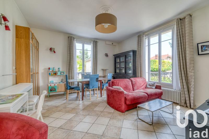 Maison - 107 m² - 5 pièces