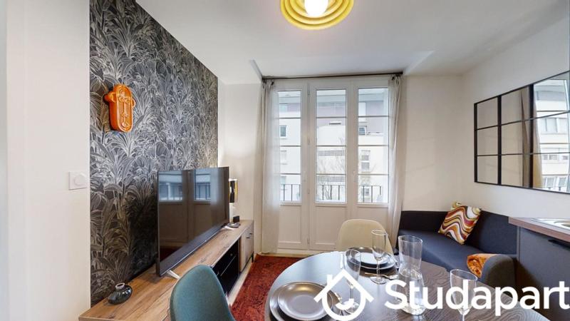 Chambre - 9 m² - 1 pièce