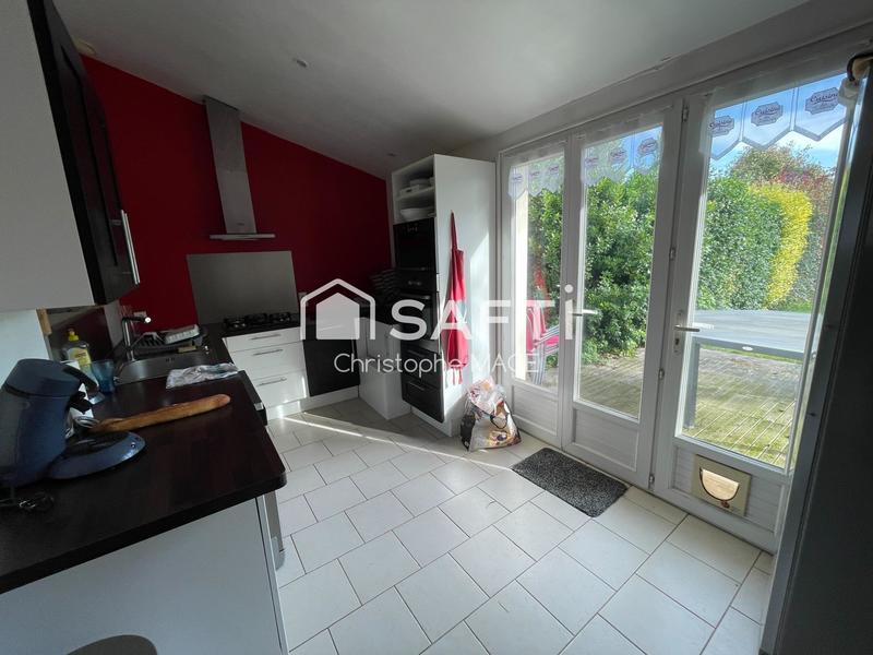 Maison - 93 m² - 5 pièces