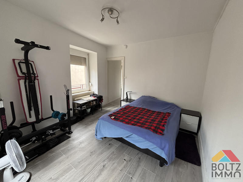 Maison - 227 m² - 9 pièces