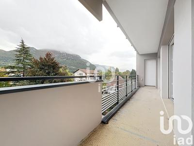 Appartement - 92 m² - 3 pièces
