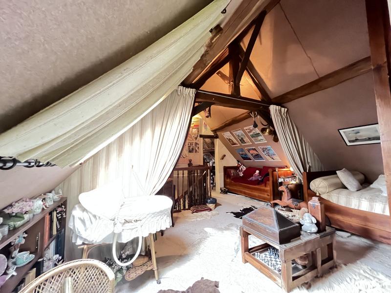 Maison ancienne - 167 m² - 8 pièces