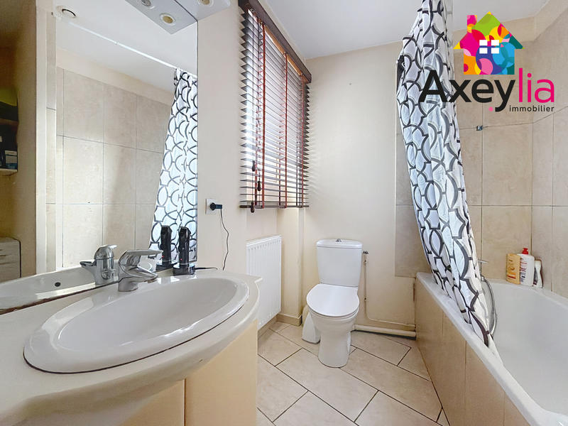 Maison - 65 m² - 4 pièces