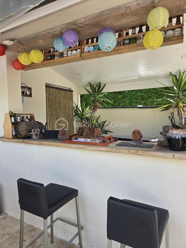 Maison - 157 m² - 4 pièces