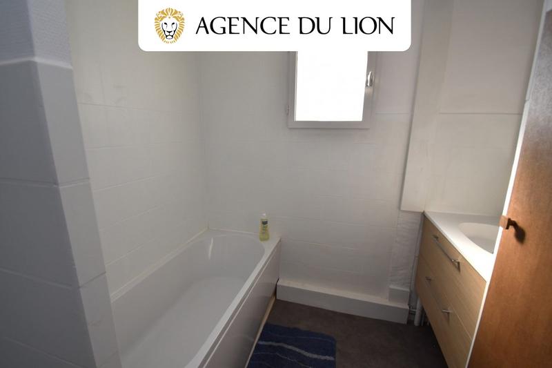 Maison - 111 m² - 6 pièces