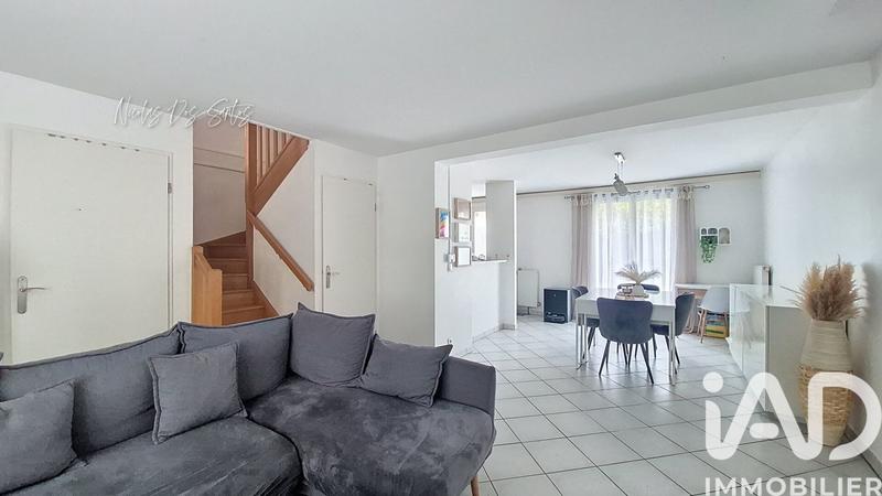 Maison - 140 m² - 5 pièces