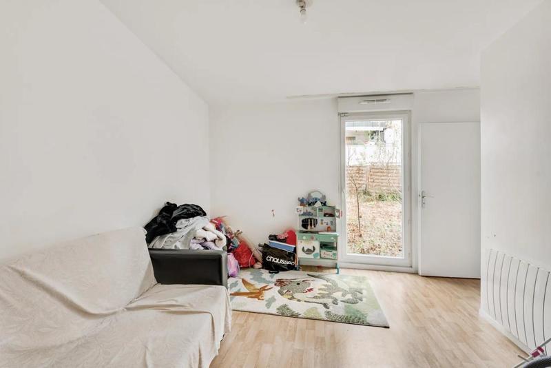 Appartement - 100 m² - 5 pièces