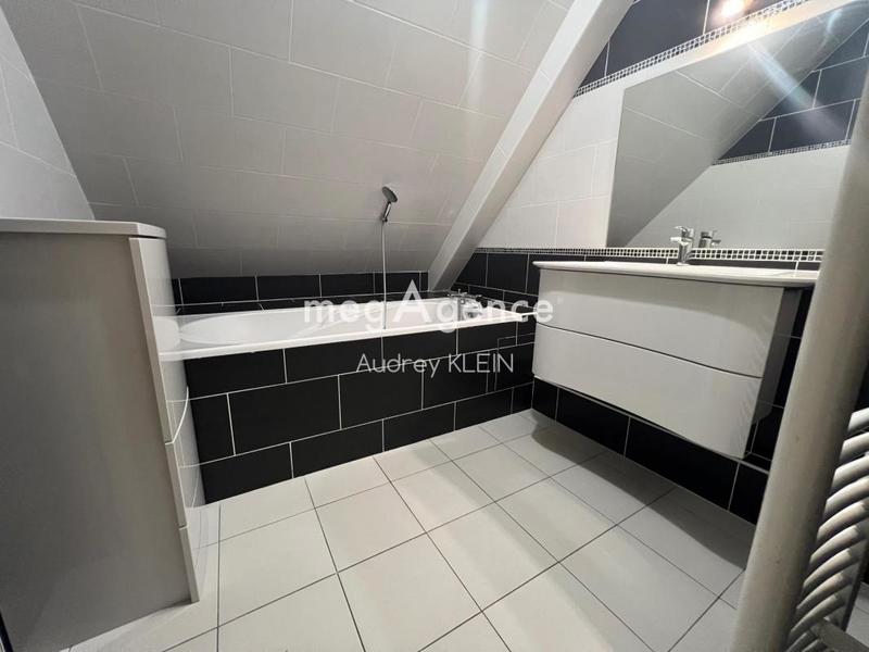 Pavillon - 112 m² - 5 pièces