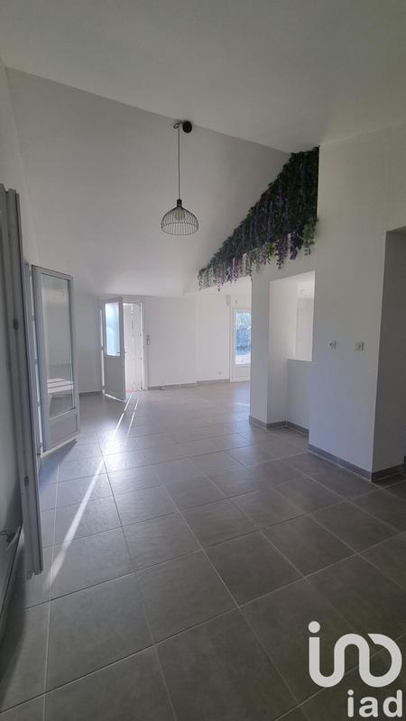 Maison - 95 m² - 4 pièces