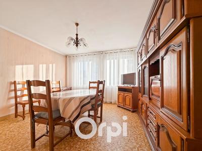 Maison - 76 m² - 4 pièces