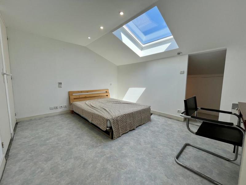 Maison - 180 m² - 7 pièces