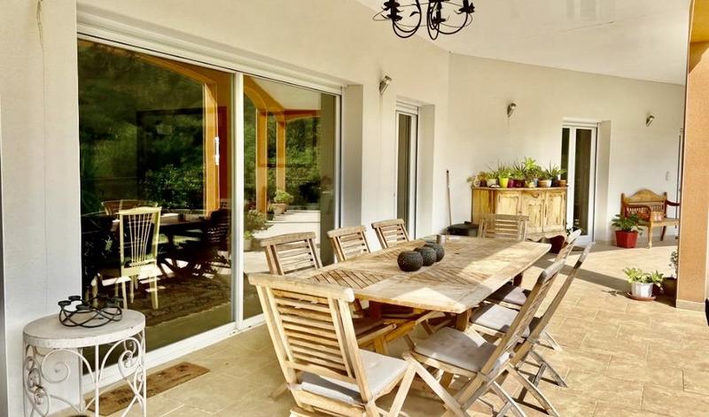 Maison d'architecte - 260 m² - 8 pièces