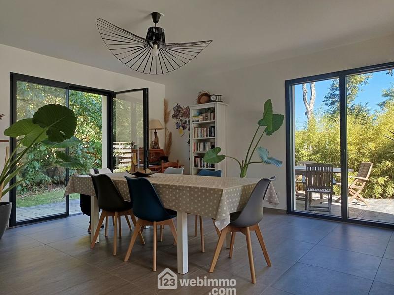 Maison - 130 m² - 6 pièces