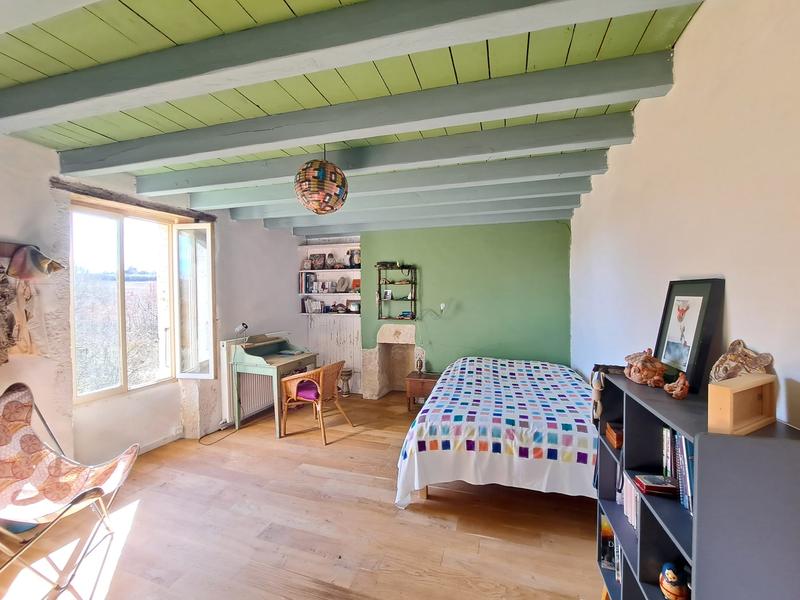 Maison - 430 m² - 12 pièces