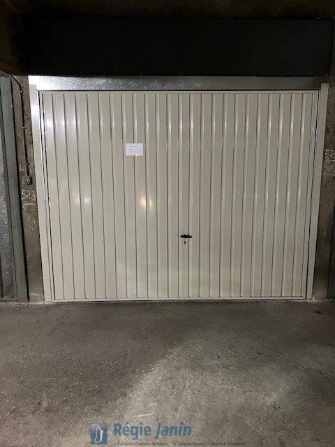 Garage - 2 m²