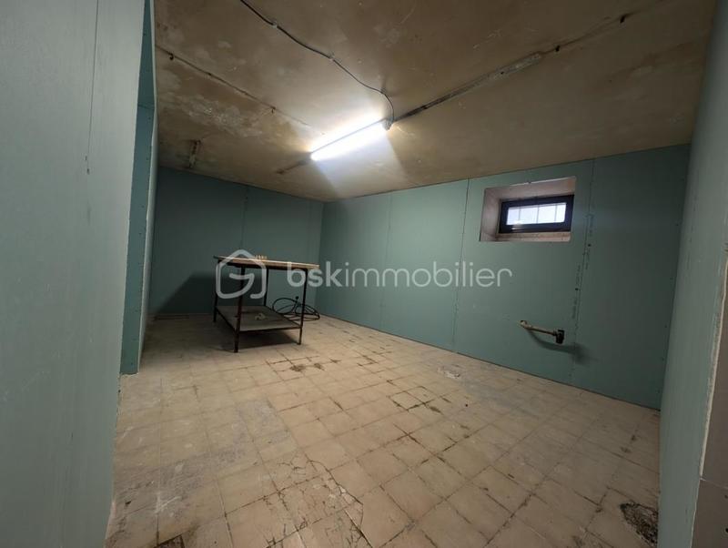 Immeuble - 77 m² - 3 pièces