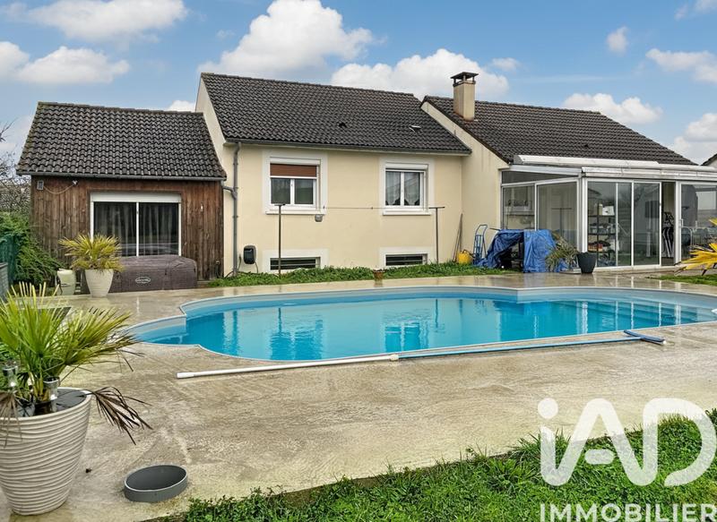 Maison - 108 m² - 5 pièces