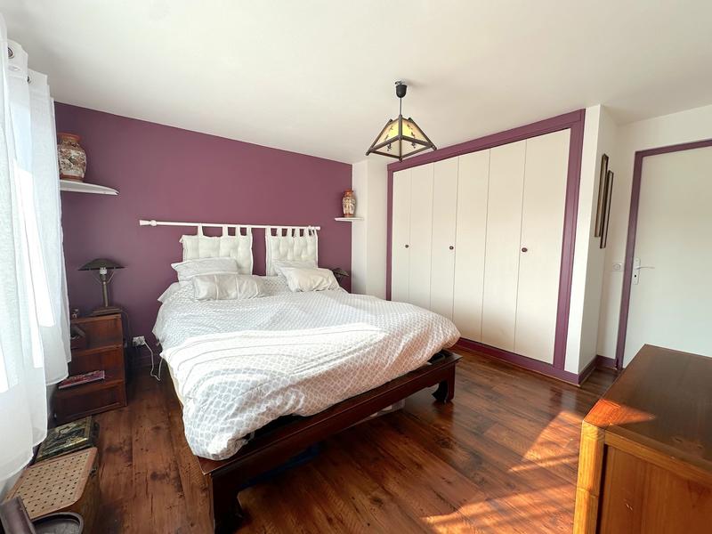 Maison - 199 m² - 10 pièces