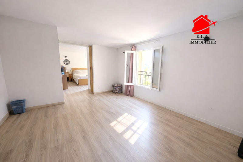 Maison - 175 m² - 5 pièces