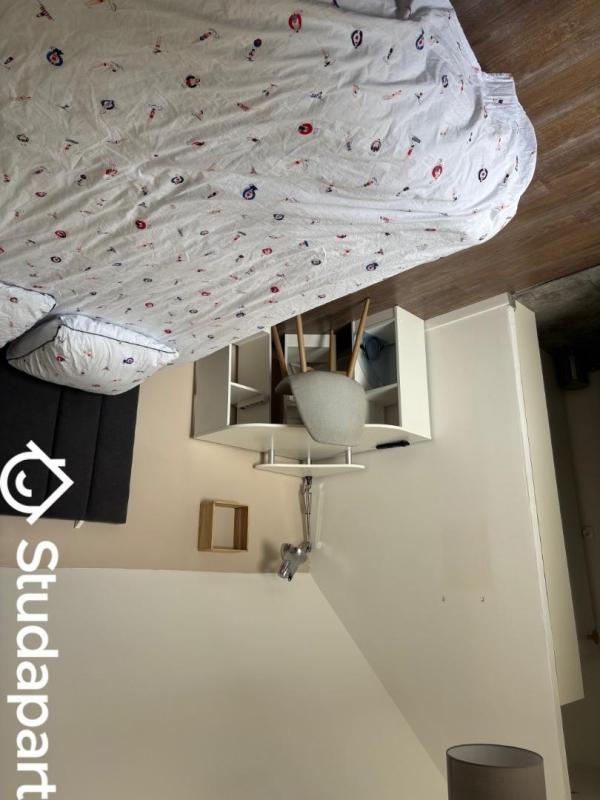 Chambre - 16 m² - 1 pièce